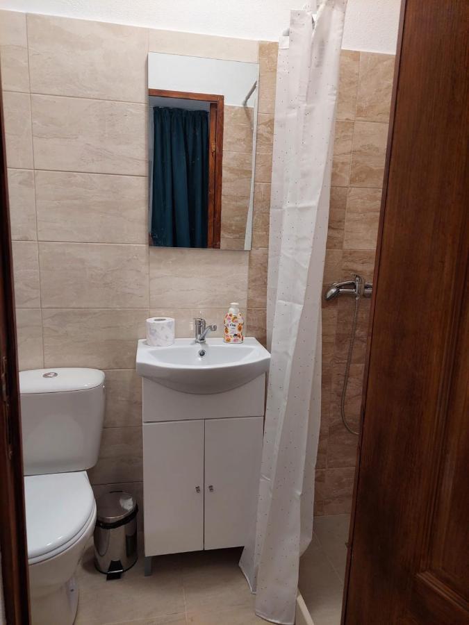 Casuta De Sub Munte Cartisoara Villa Bagian luar foto